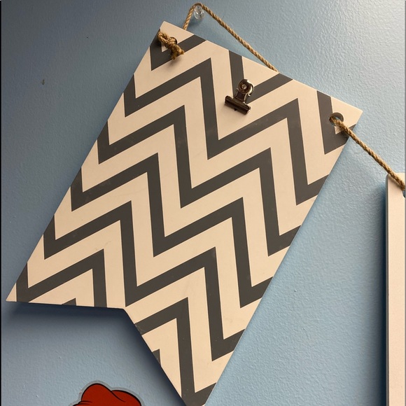 Rustic Gray White Chevron Love Wall Decor Sign & Photo Clipboard - Picture 5 of 9